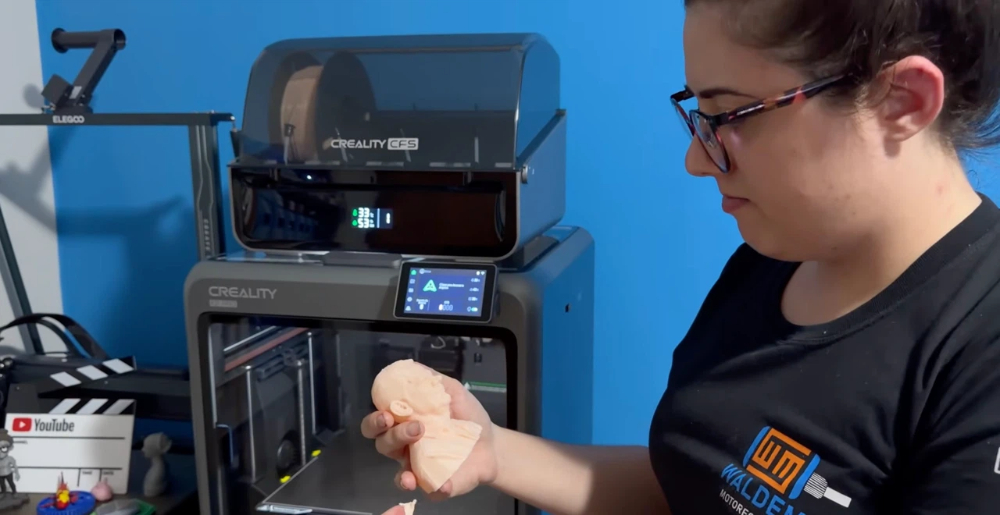 lowers the barrier to creating personalized 3D printed memorials